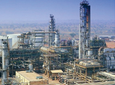 Petroleum cracking pipe